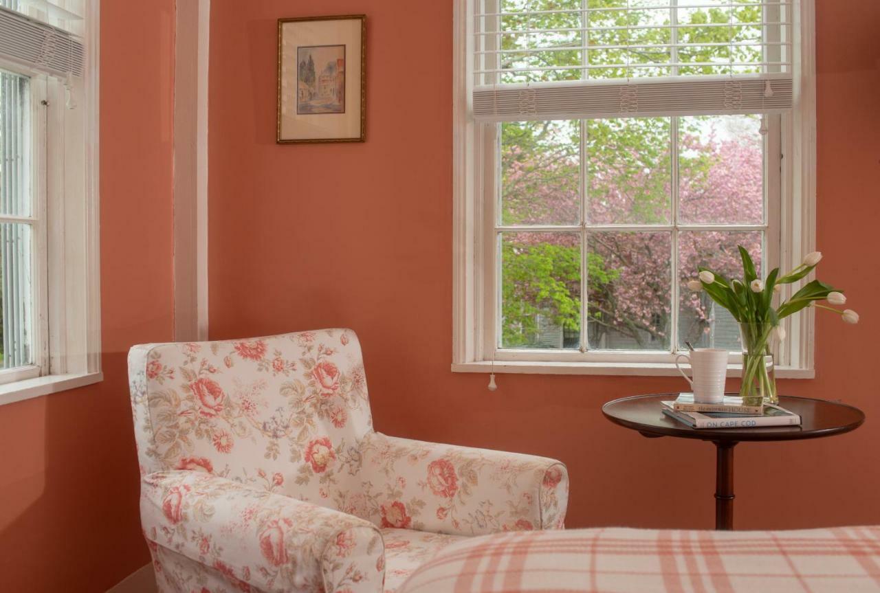 Village Inn Yarmouth Port エクステリア 写真